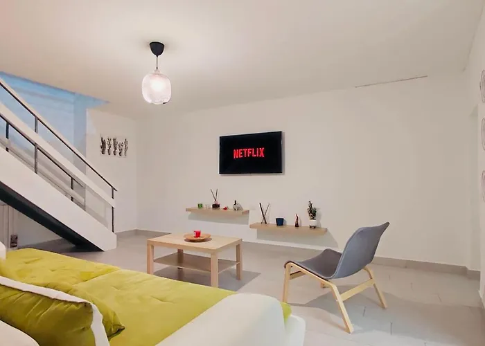 Centro Storico Loft Incantevole Con Giardino
